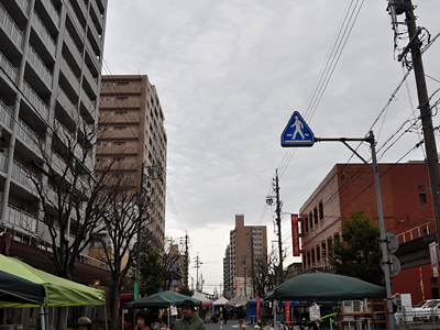 いつ降り出してもおかしくないね 348)エキサイト四日市・バザール2013に出展してきた話