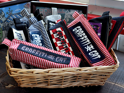 一応フロントっぽい扱いのクロスボーン柄 360)シューズ用の巾着袋ができた話