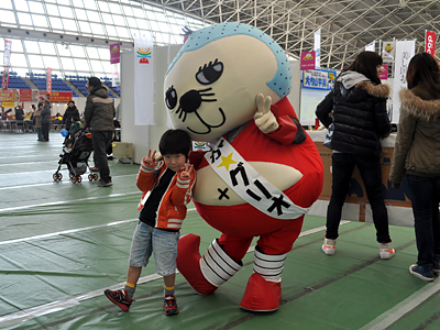 110129@四日市ドームのイベント 439)結局のトコロ、グラ猫でゆるキャラってどーなの?って話