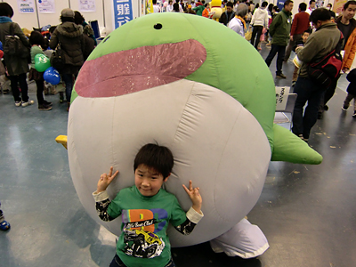 忘れたけど、これも四日市ドームのイベント 439)結局のトコロ、グラ猫でゆるキャラってどーなの?って話