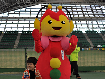 110129@四日市ドームのイベント 439)結局のトコロ、グラ猫でゆるキャラってどーなの?って話