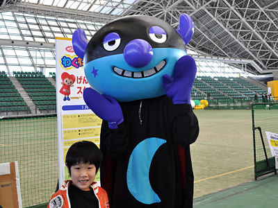 110129@四日市ドームのイベント 439)結局のトコロ、グラ猫でゆるキャラってどーなの?って話