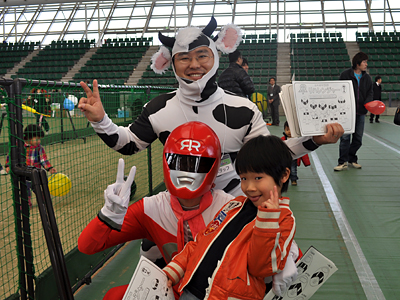 110129@四日市ドームのイベント 439)結局のトコロ、グラ猫でゆるキャラってどーなの?って話