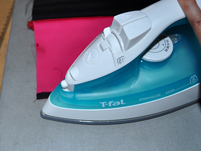 アイロン片手に撮影するのは結構むずかしい 442)ポーチの制作を開始したって話