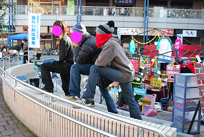 真ん中が中里さん、ぬまんは翌日のつかしんも来てくれた