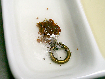 ぼこっ!って感じ