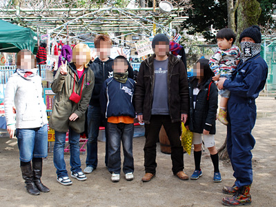 びびさんの足が短く見えるのか、きっと上から撮影したせいだね!