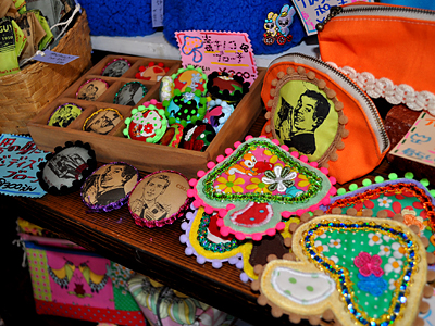 さらに危険なブローチ群