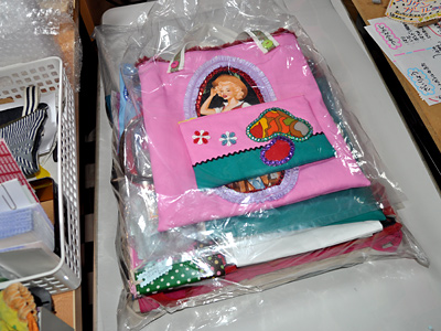 カルメン雑貨多数