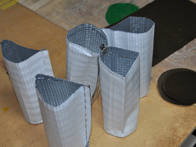 あやしい筒状のもの