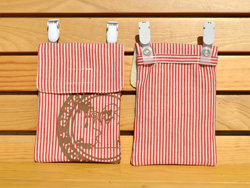 赤ストライプ移動ポケット