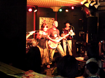 トーマスってバンド