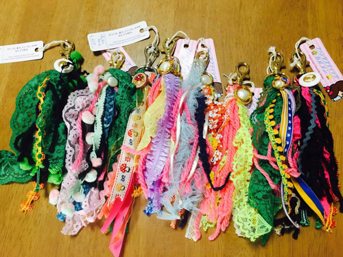 タッセルチャーム