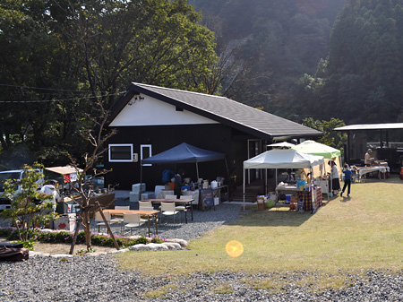 第7回 necomaru の準備中の風景5 第7回 necomaru6