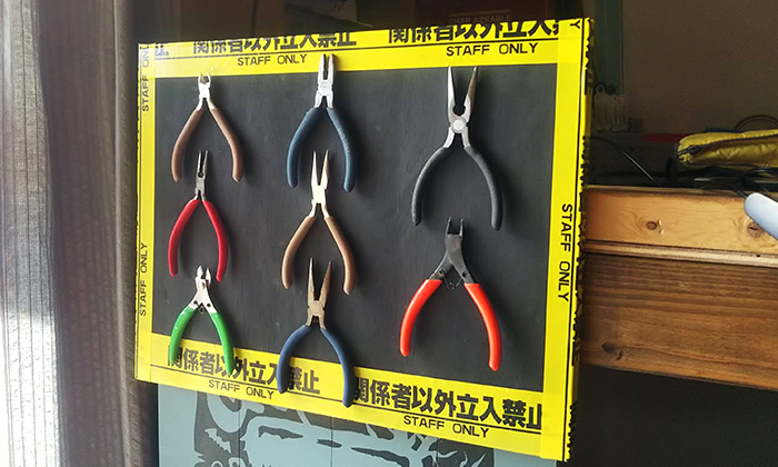 ニッパーやペンチの保管板の作り方（7）